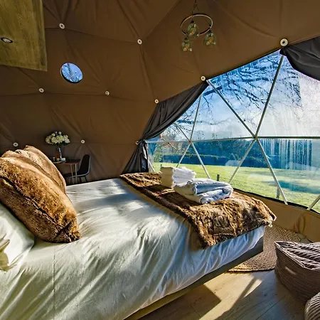 Luna Domes Chiddingstone Exterior photo