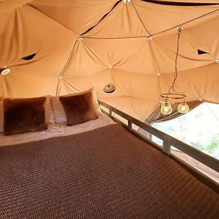 Luna Domes Chiddingstone Exterior photo