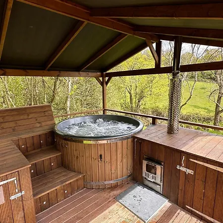 Luna Domes Chiddingstone Exterior photo