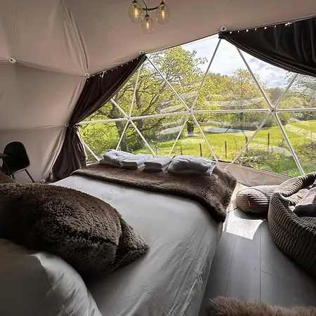 Luna Domes Chiddingstone Exterior photo
