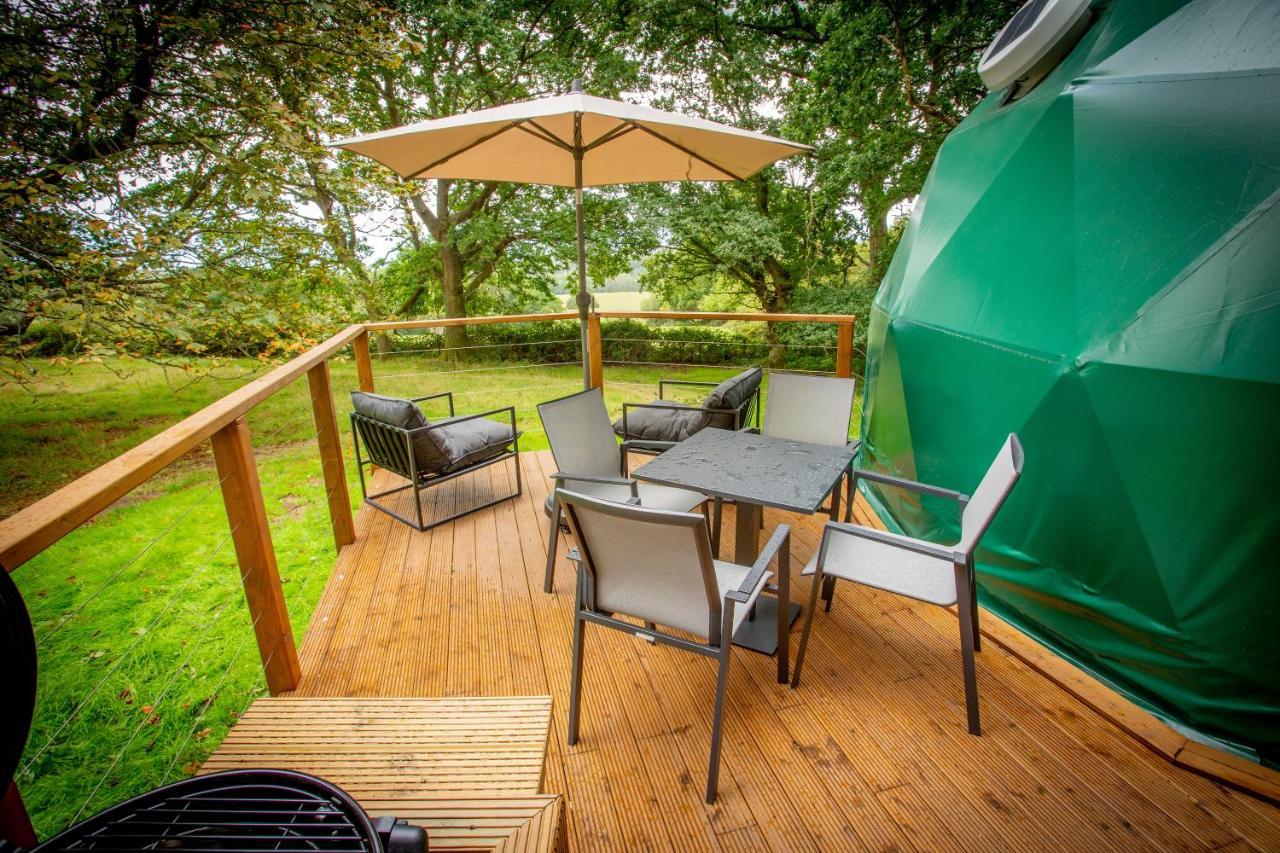 Luna Domes Lodge