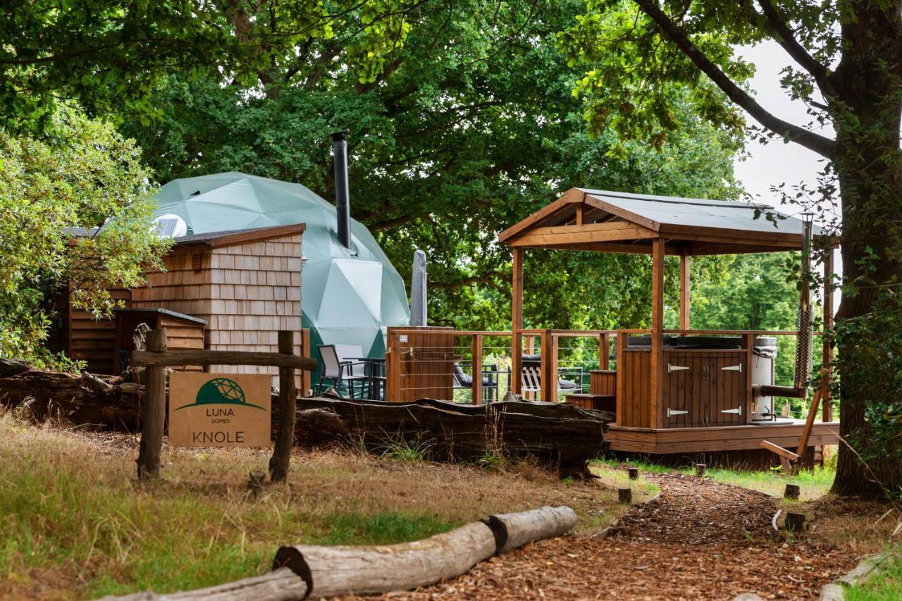 Lodge Luna Domes *