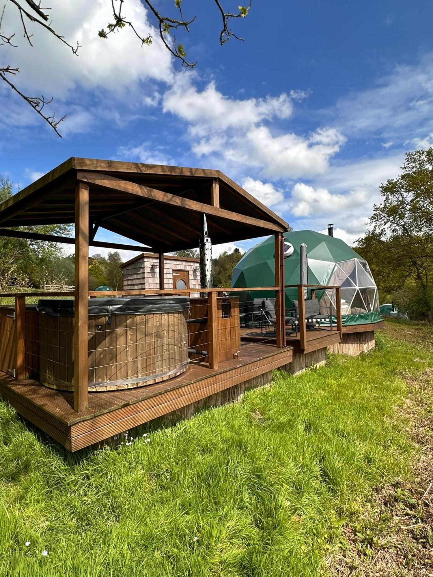 Luna Domes * Chiddingstone
