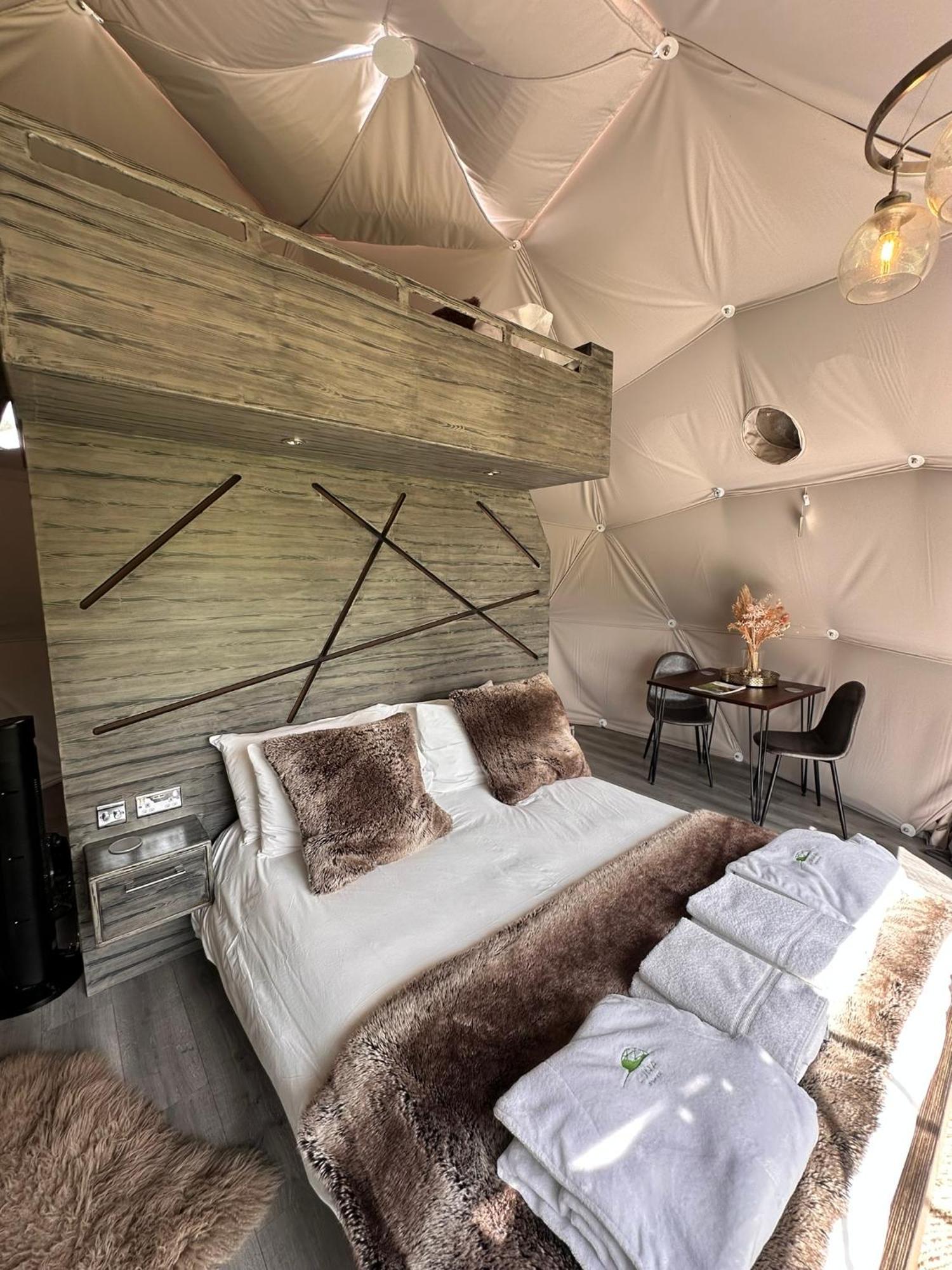 Luna Domes *