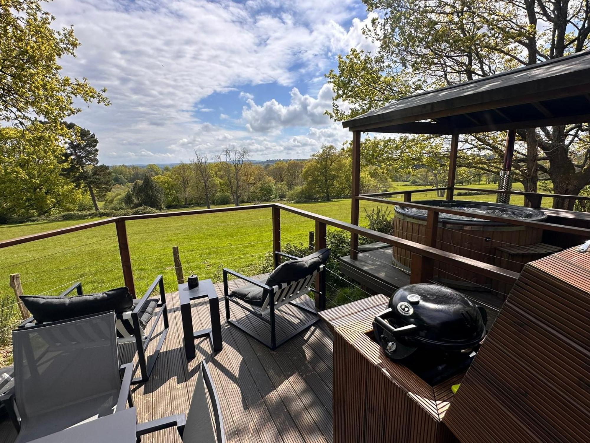 Luna Domes Chiddingstone